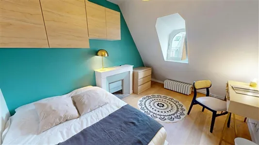 Rooms in Paris 8ème arrondissement - photo 3