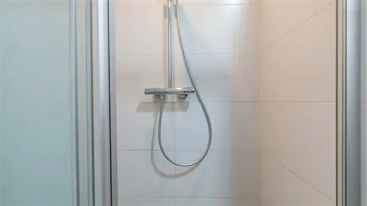 Rooms in Castellar Oliveral - photo 8