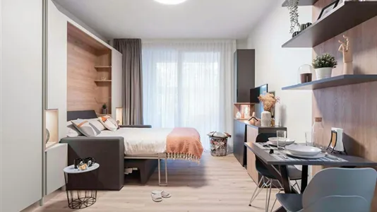 Apartments in Milano Zona 2 - Stazione Centrale, Gorla, Turro, Greco, Crescenzago - photo 9