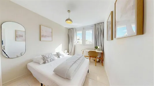 Rooms in Lyon - photo 3