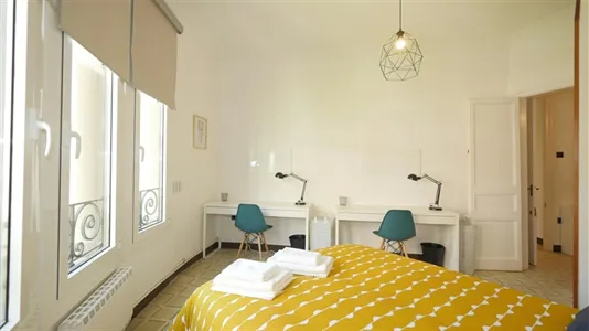 Rooms in Manresa - photo 2