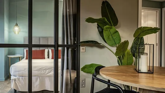 Apartments in Barcelona Ciutat Vella - photo 5