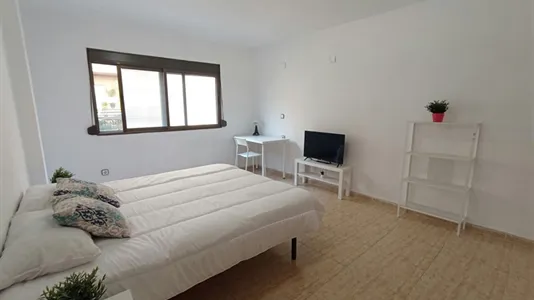 Rooms in Burjassot - photo 3