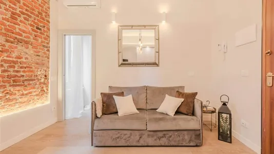 Houses in Milano Zona 8 - Fiera, Gallaratese, Quarto Oggiaro - photo 6