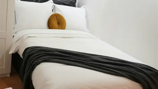 Rooms in Madrid Retiro - photo 8