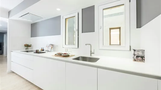 Apartments in Barcelona Eixample - photo 7