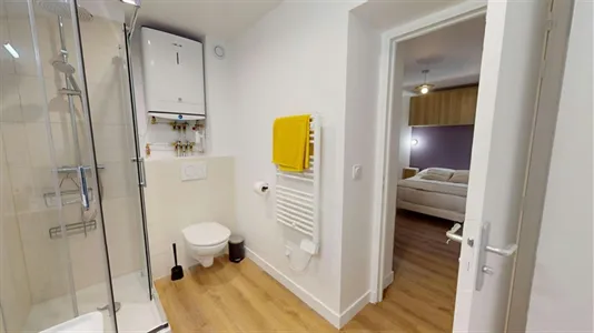 Rooms in Paris 10ème arrondissement - photo 3
