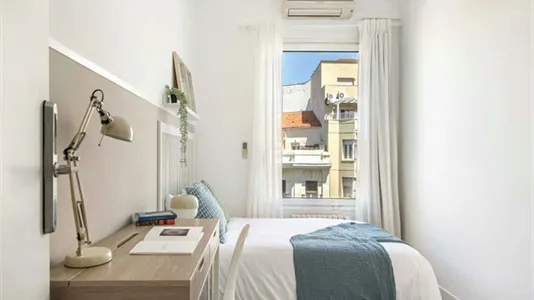 Rooms in Madrid Retiro - photo 2