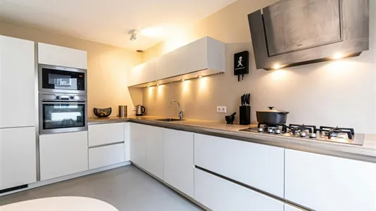 Apartments in Amsterdam Oud-West - photo 5