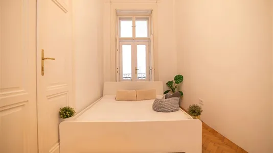 Rooms in Budapest Belváros-Lipótváros - photo 2