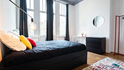 Room for rent in Brussels Schaarbeek, Brussels