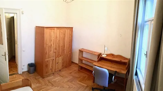 Rooms in Budapest Óbuda-Békásmegyer - photo 2