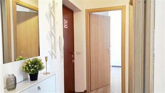 Apartments in Milano Zona 8 - Fiera, Gallaratese, Quarto Oggiaro - photo 9