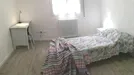 Room for rent, Bologna, Emilia-Romagna, Via Giambologna, Italy
