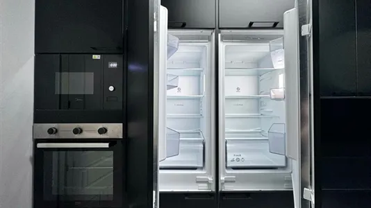 Rooms in Barcelona Eixample - photo 10