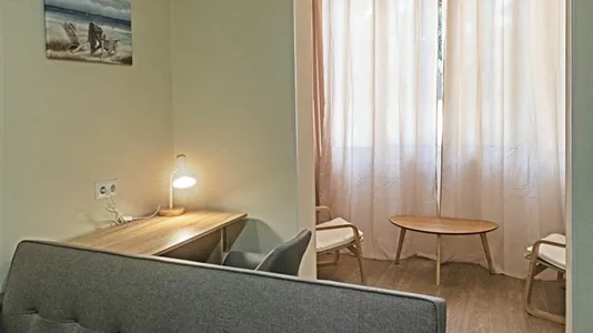 Rooms in Madrid Chamberí - photo 3