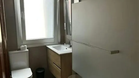 Rooms in Madrid Tetuán - photo 9