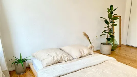 Apartments in Berlin Charlottenburg-Wilmersdorf - photo 5