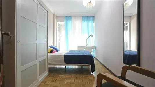 Rooms in Madrid Chamartín - photo 4