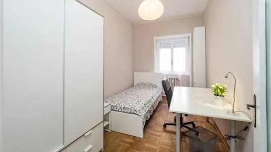 Rooms in Milano Zona 6 - Barona, Lorenteggio - photo 1