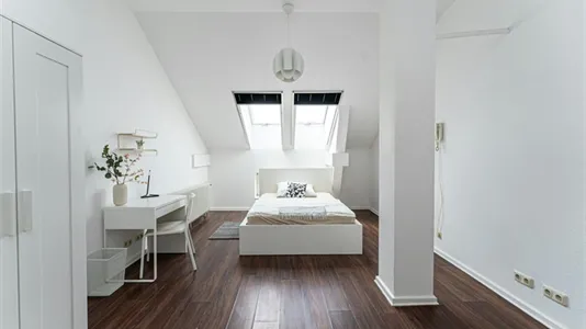 Rooms in Berlin Mitte - photo 1