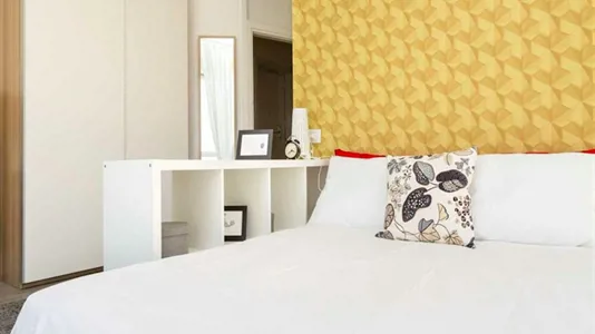 Rooms in Milano Zona 2 - Stazione Centrale, Gorla, Turro, Greco, Crescenzago - photo 3