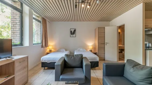 Apartments in Brussels Schaarbeek - photo 7