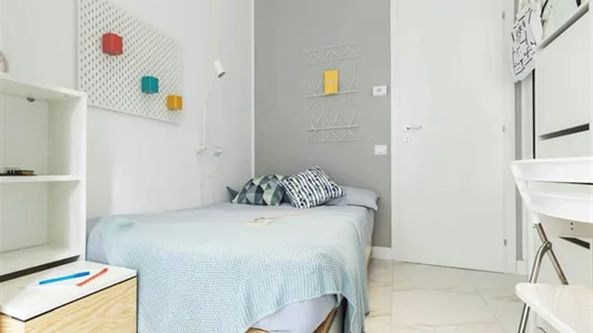 Rooms in Milano Zona 5 - Vigentino, Chiaravalle, Gratosoglio - photo 2