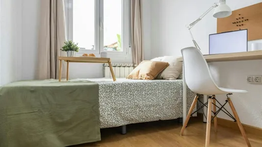 Rooms in Adaro - photo 7