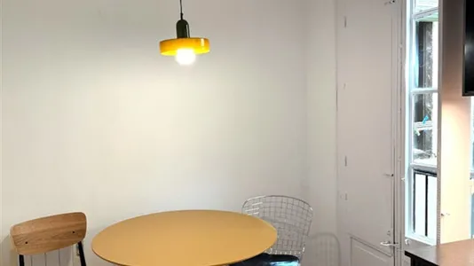 Apartments in Barcelona Ciutat Vella - photo 4