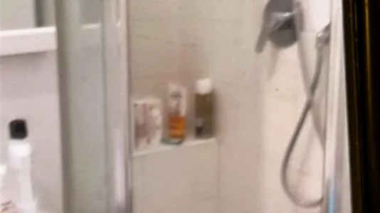 Rooms in Milano Zona 8 - Fiera, Gallaratese, Quarto Oggiaro - photo 6