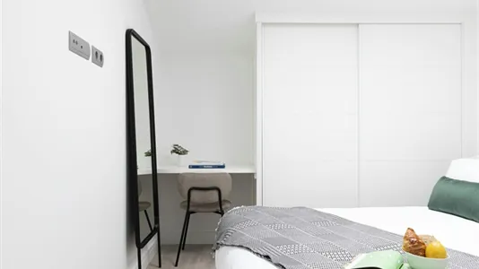 Apartments in Madrid Centro - photo 8