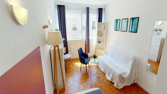 Rooms in Lyon - photo 4