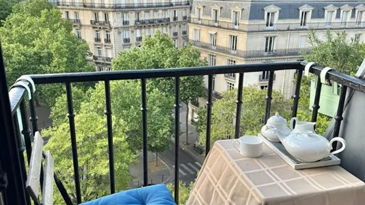 Apartments in Paris 16éme arrondissement (North) - photo 3