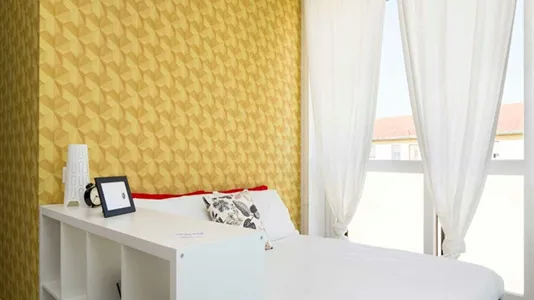 Rooms in Milano Zona 2 - Stazione Centrale, Gorla, Turro, Greco, Crescenzago - photo 3