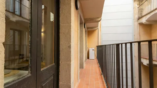 Apartments in Barcelona Ciutat Vella - photo 3