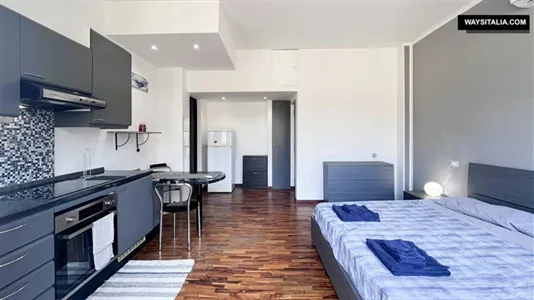 Apartments in Milano Zona 8 - Fiera, Gallaratese, Quarto Oggiaro - photo 4