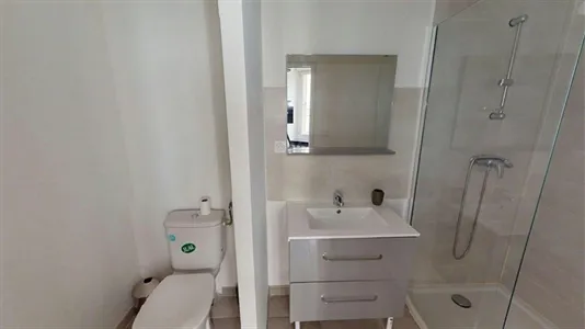 Apartments in Nîmes - photo 6