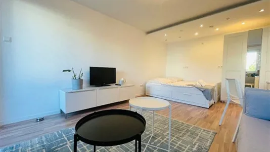 Apartments in Munich Thalkirchen-Obersendling-Forstenried-Fürstenried-Solln - photo 2
