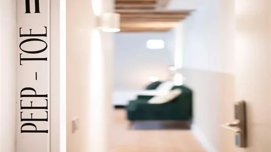 Rooms in Madrid Centro - photo 4