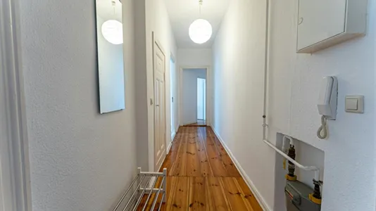 Rooms in Berlin Friedrichshain-Kreuzberg - photo 9