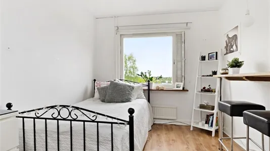 Apartments in Nacka - photo 2