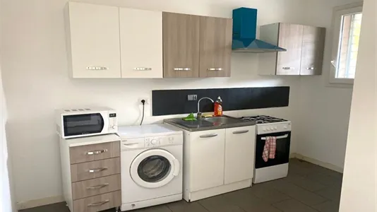 Rooms in Roma Municipio VI – Roma Delle Torri - photo 4