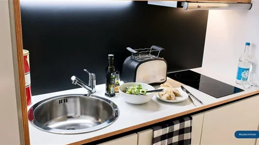 Apartments in Frankfurt Süd - photo 2