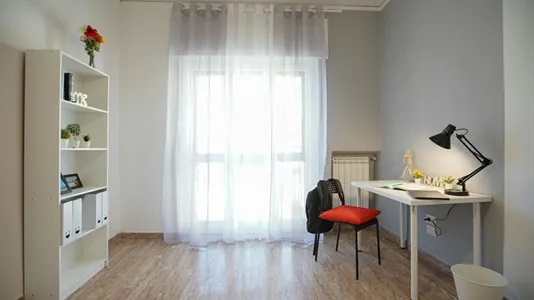 Rooms in Arenella - photo 2