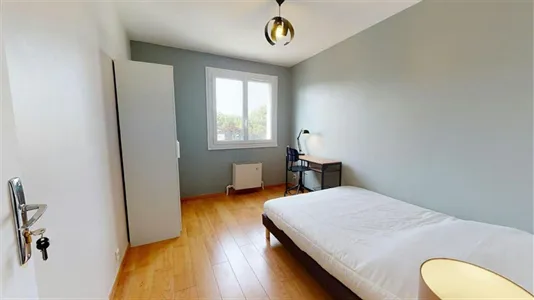 Rooms in Lyon - photo 1