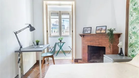 Rooms in Barcelona Eixample - photo 6