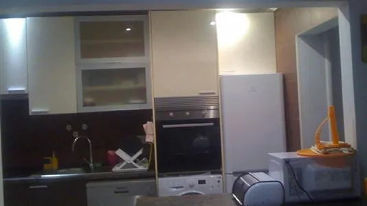 Rooms in Almada - photo 4