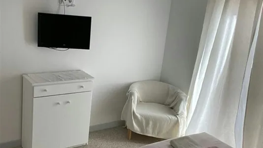 Rooms in Sant Pere de Ribes - photo 3