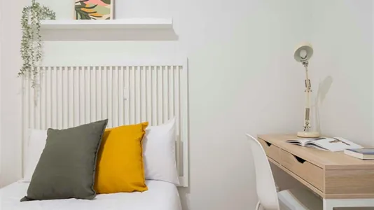 Rooms in Madrid Chamberí - photo 1